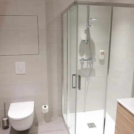 Platform 28 - Urban 46