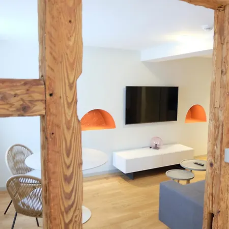 Apartment Platform 28 - Urban 46 *